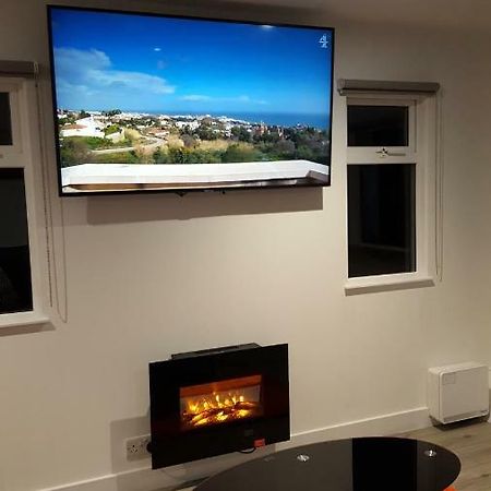 Ruth'S Refresh Country Retreat With Private Hot Tub Villa Shrewsbury Bagian luar foto